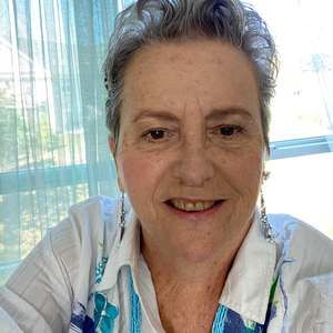 Meet your Posher, Lenore